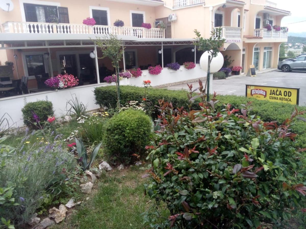 Pansion Restoran Marin Maison d'hôtes Posedarje